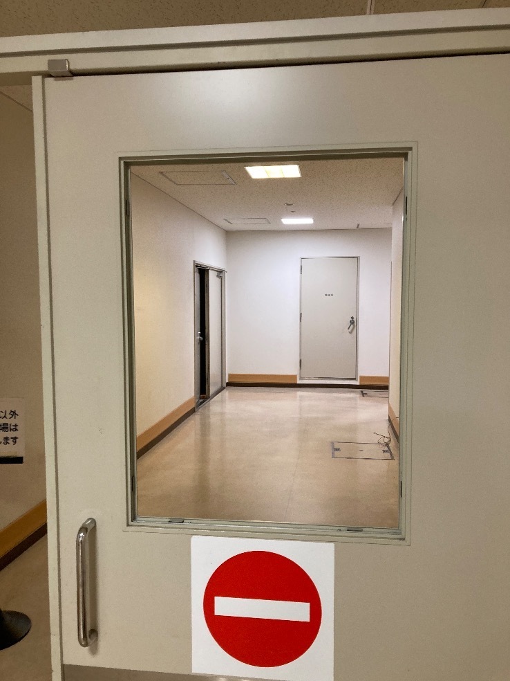 引き戸